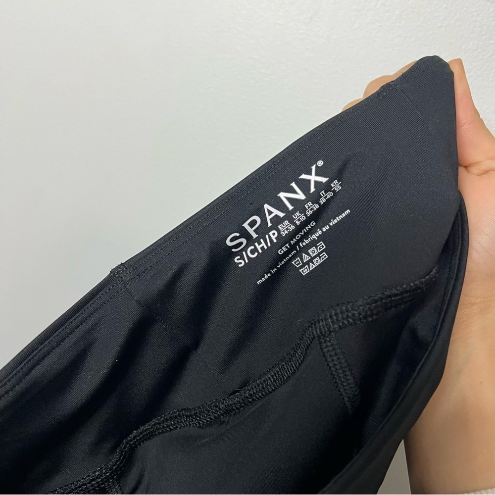 Spanx black mini skort skirt size small - Picture 6 of 7